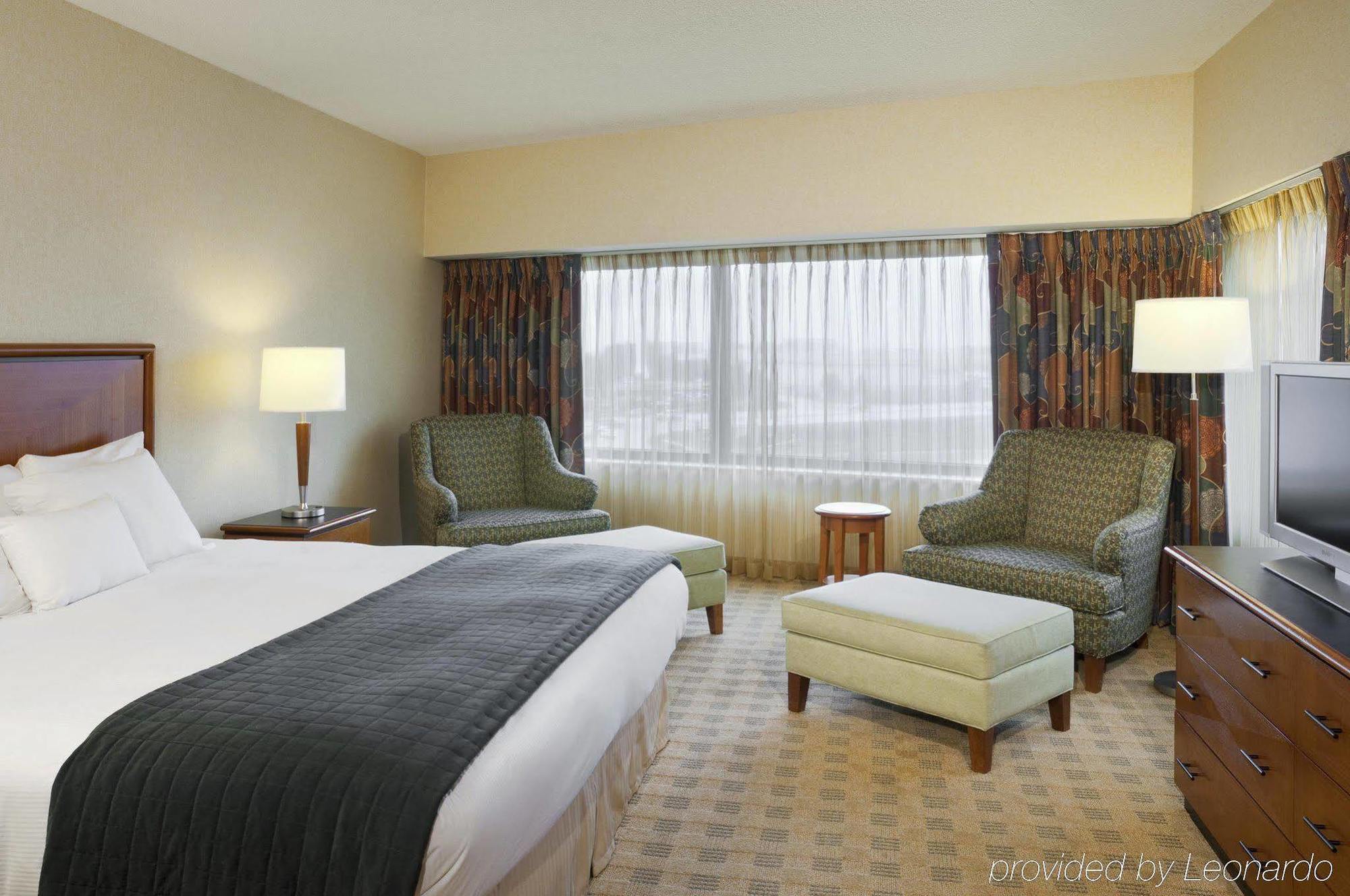 Doubletree Suites By Hilton Hotel & Conference Center Chicago-Downers Grove Habitación foto