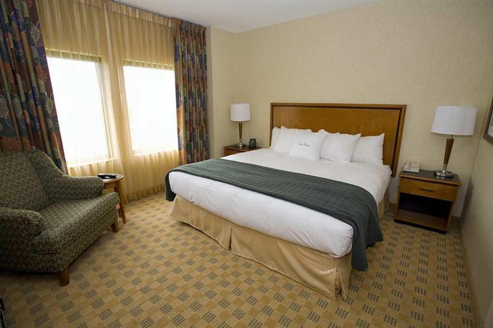 Doubletree Suites By Hilton Hotel & Conference Center Chicago-Downers Grove Habitación foto